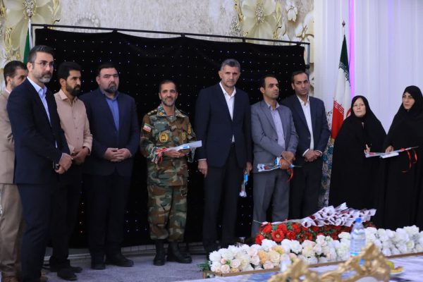 تقدیر از ۸۵ دانش‌آموز برتر کنکور