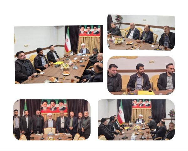 دیدار شورای شهرستان و بخش مرکزی و رو سای شوراهای شهر آبیک _ قشلاق _زیاران با امام جمعه محترم شهرستان